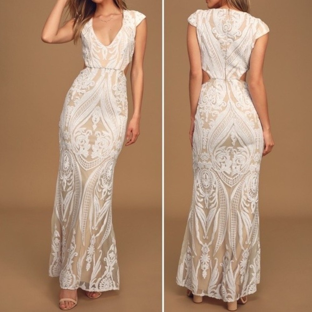 NWT Lulus Always Adored White and Nude Sequin Mermaid Maxi Dress Women’s Medium